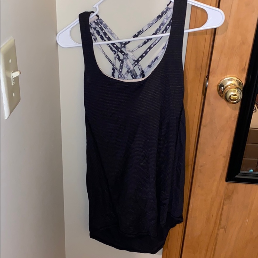 Black lululemon open back tank w  built in bra